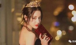 热巴爆料小伙视频,揭秘背后故事