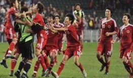 东尼足球爆料最新消息视频,最新视频揭秘足坛热点动态