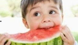 从婴儿开始吃瓜成圣小说免费,婴儿吃瓜成圣的奇幻之旅