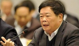 工友爆料曹德旺视频播放,工友爆料背后的真相